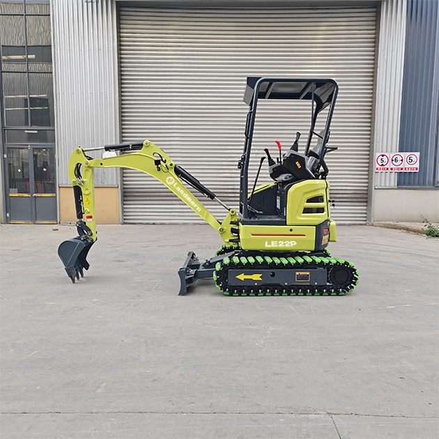 LE22 Mini Excavator - Image 3